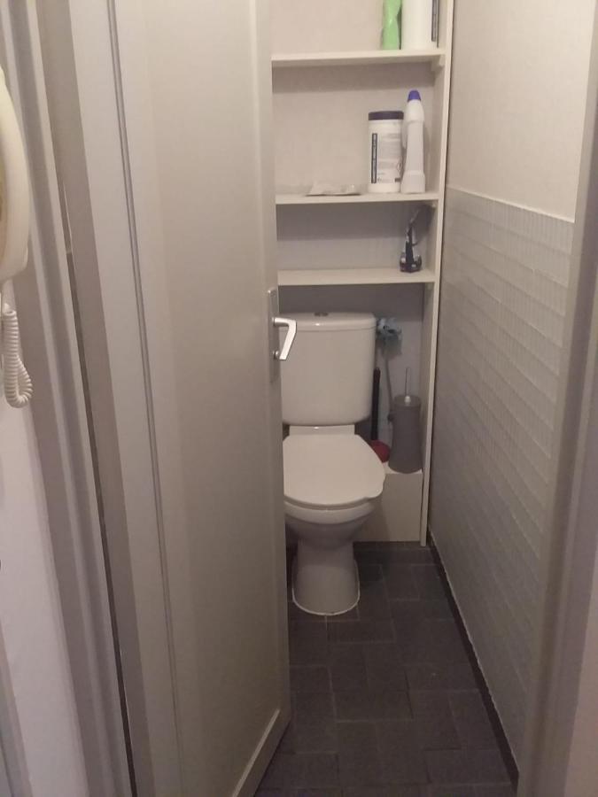 Chambre Chez L'Habitant Cenon Kültér fotó